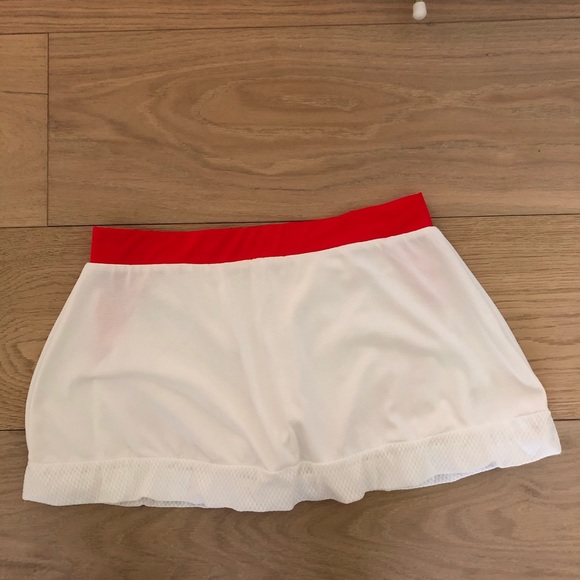 NWOT ADIDAS TENNIS SKIRT - Picture 3 of 3